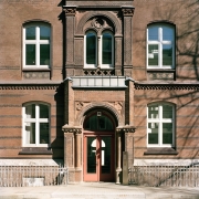 Stattschule Außenansicht Eingang