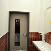 Gymnasium Rotherbaum WC Vorraum